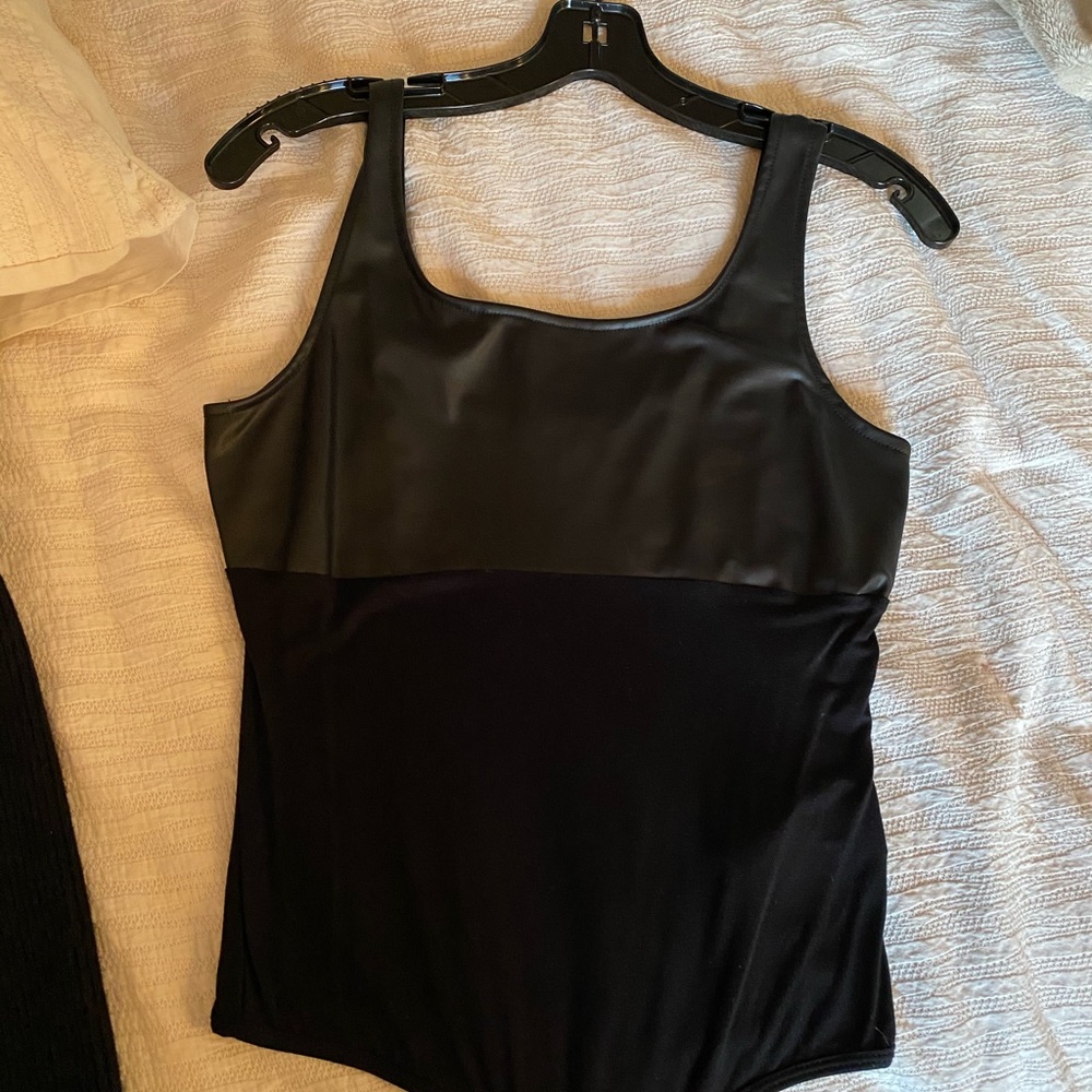 Guess body suit size m